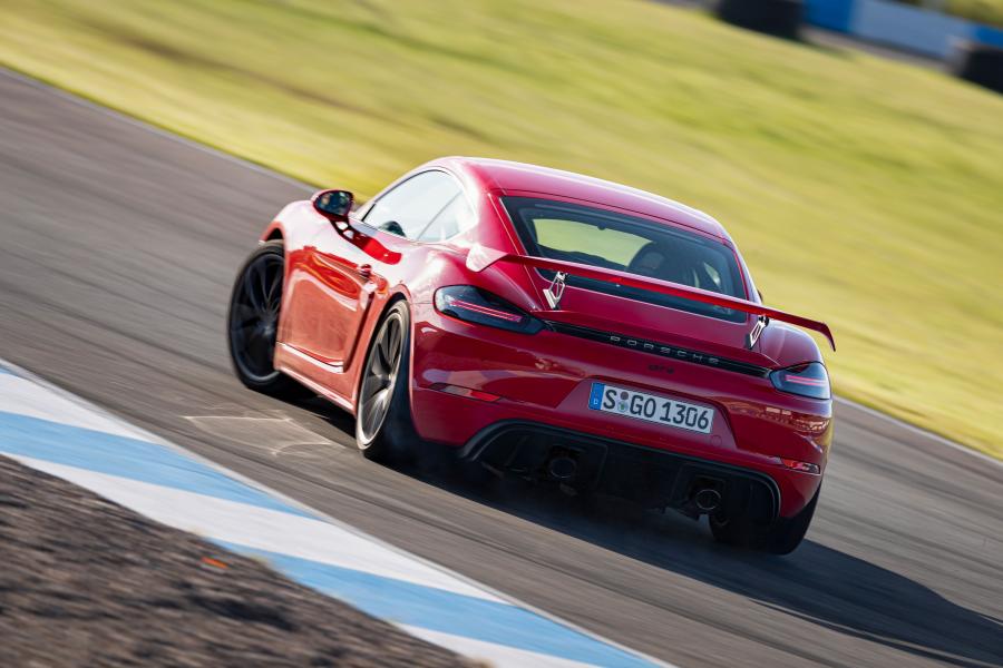  Porsche 718 Cayman GT4 (982C) 2019 года  (WW) (фото 69 из 190)